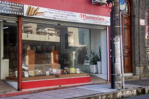 Os sebos de Pelotas: A livraria onde mora um gato com título de nobreza