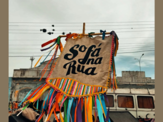 Sofá na Rua