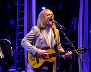 Humberto Gessinger no Theatro Guarany em 10 fotografias